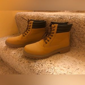 Urban Groove Work Boot